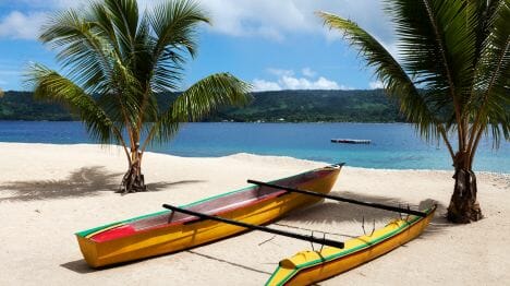 my-vanuatu-hideaway-island-beach-canoes
